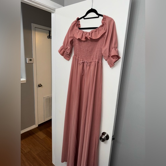 Momyknows Pink Boho Flowy Bump Friendly Off Shoulder Maternity Maxi Dress - Picture 1 of 4